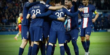 Paris Saint Germain şampiyonluk maçına çıkıyor