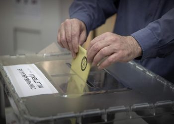 Türkiye genelinde oy verme işlemi sona erdi