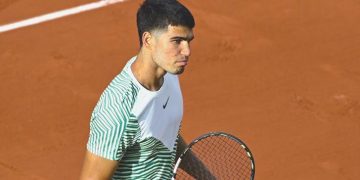 Fransa Açık’ta Carlos Alcaraz sürprize izin vermedi