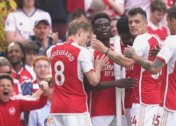 Arsenal sahasında Wolverhampton’ı beşledi
