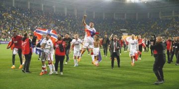 Galatasaray yedek kulübesi şampiyonluğu böyle bekledi!