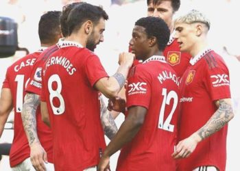 Manchester United galibiyetle Premier Lig’i tamamladı