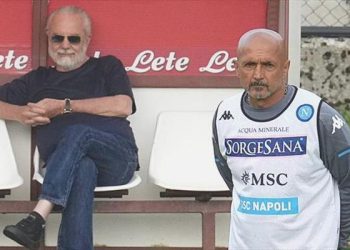 Napoli’yi 33 yıl sonra şampiyon yapmıştı! Ayrılıyor…