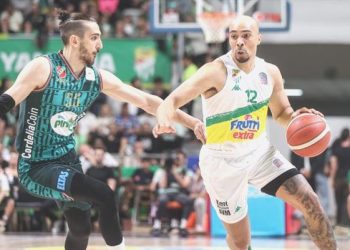 Pınar Karşıyaka yarı finalde!