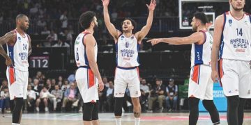 Anadolu Efes, 16. şampiyonluk için alana çıkıyor