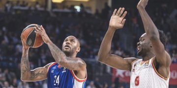 Anadolu Efes’te yaprak dökümü devam ediyor