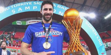 Anadolu Efes’ten kaptana veda iletisi