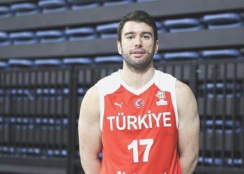 Beşiktaş Emlakjet ulusal oyuncuyu takımına kattı