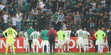 Süper Lig ekibi TFF’ye başvurdu: “Küme düşme kaldırılsın”