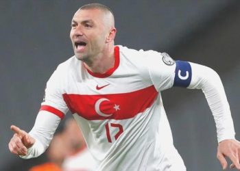 Burak Yılmaz’dan emeklilik açıklaması!