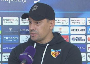 Çağdaş Atan: “Ayrılıklar da sevdaya dahil…”