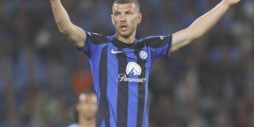 Edin Dzeko’da flaş gelişme! ‘Kesinleşti’ diyerek duyurdular