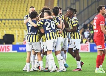Fenerbahçe 9 yıllık hasrete son vermek için alana çıkacak!