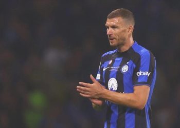 Fenerbahçe Dzeko ile görüşmeye hazırlanıyor!