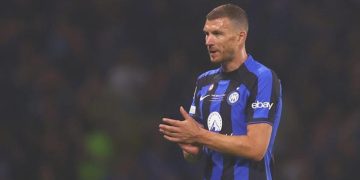Fenerbahçe Dzeko ile görüşmeye hazırlanıyor!