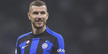 Fenerbahçe, Dzeko’ya teklifini yaptı!