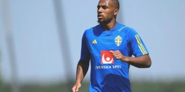 Fenerbahçe için sürpriz stoper iddiası!