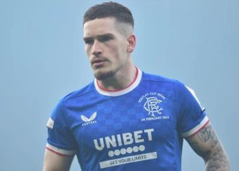 Fenerbahçe yeni transferini resmen açıkladı!