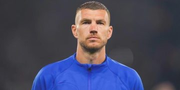 Fenerbahçe’den flaş Edin Dzeko açıklaması!