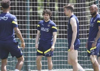 Fenerbahçe’nin kupa finali kamp takımı aşikâr oldu