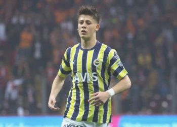 Flaş iddia! Dev kulüp Arda transferi için ailesiyle buluştu