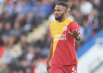 Flaş iddia! Galatasaray’da Luyindama gelişmesi…