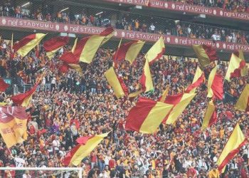 Galatasaray – Fenerbahçe maçında kaç taraftar var?