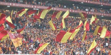 Galatasaray – Fenerbahçe maçında kaç taraftar var?