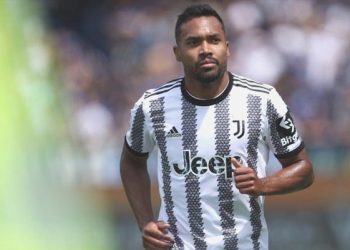 Galatasaray sol beke dünya yıldızı getiriyor!