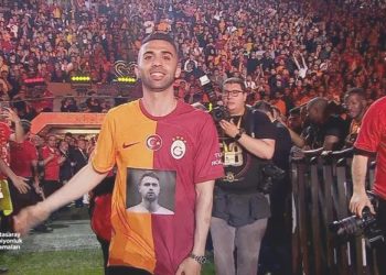 Galatasaray’ın kutlamalarında Ahmet Çalık unutulmadı!