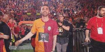 Galatasaray’ın kutlamalarında Ahmet Çalık unutulmadı!