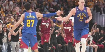 Jokic ve Murray tarih yazdı, Denver seride öne geçti