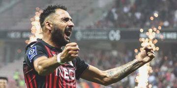 Kaç dönemi gösteriyle kapattı