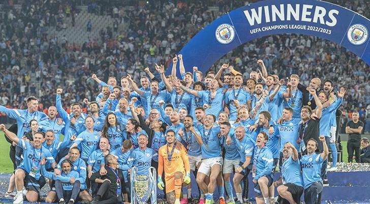 Manchester City ülkesine döndü