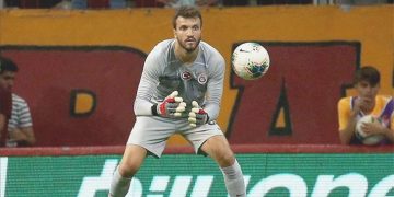 Okan Kocuk Galatasaray’dan ayrıldı