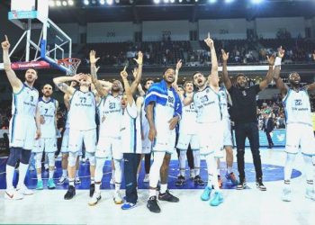 Pınar Karşıyaka ile Türk Telekom final için yarışacak