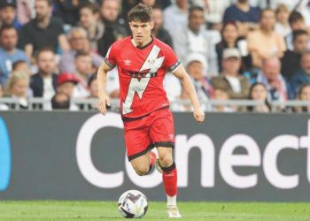 Real Madrid yeni transferini duyurdu!