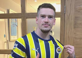 Ryan Kent Fenerbahçe’nin üçüncü İngiliz’i