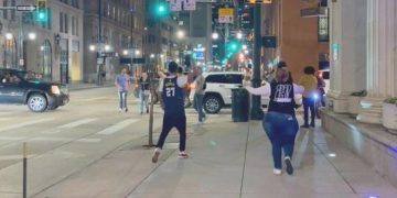 Şampiyonluk kutlamalarındaki silahlı ataklarda 11 kişi yaralandı