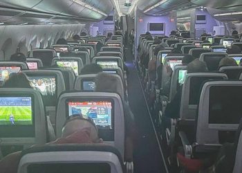 THY yolcuları Şampiyonlar Ligi finalini gökyüzünde izledi