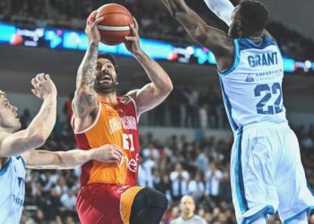 Türk Telekom, Galatasaray Nef’i saf dışı bıraktı