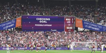 Yarı Otomatik Ofsayt Teknolojisi nedir, nasıl çalışır?