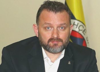 “3 ya da 4 transfer yapmayı hedefliyoruz”