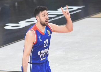 Anadolu Efes’ten Vasilije Micic’e veda