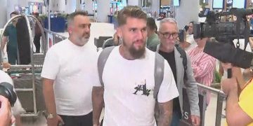 Beşiktaş’ın yeni stoperi İstanbul’da