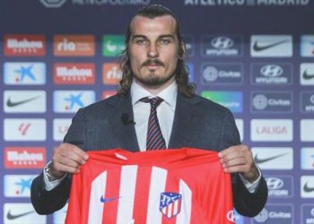 Çağlar Söyüncü: “Bu kulübün bir kesimi olmak…”