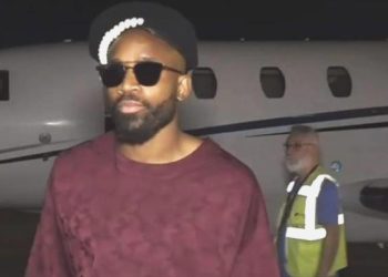 Cedric Bakambu imza için İstanbul’a geldi