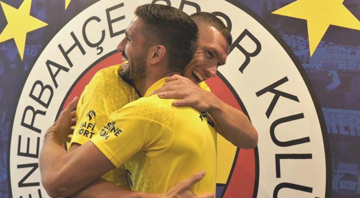 Dzeko’dan Tadic’e sıcak karşılama