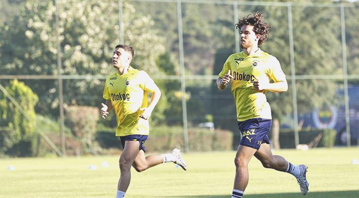 Fenerbahçe basına açık çalıştı