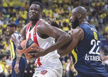 Fenerbahçe Beko’da yaprak dökümü devam ediyor